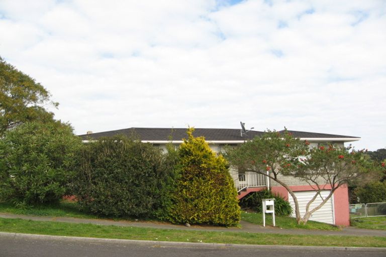 Photo of property in 39 Endeavour Street, Marfell, New Plymouth, 4310