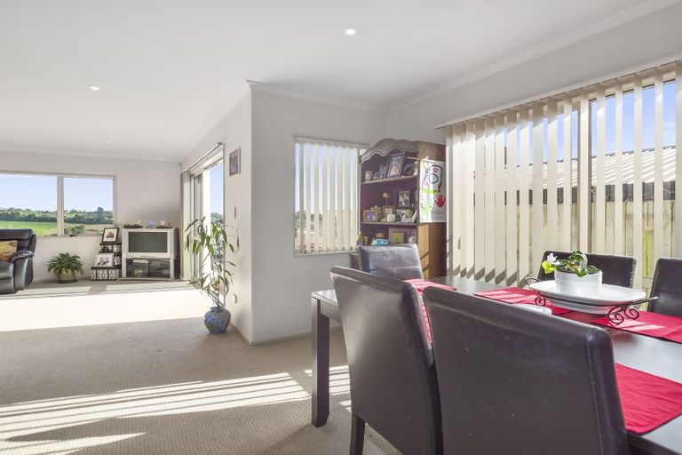 Photo of property in 50 Waikite Road, Welcome Bay, Tauranga, 3112