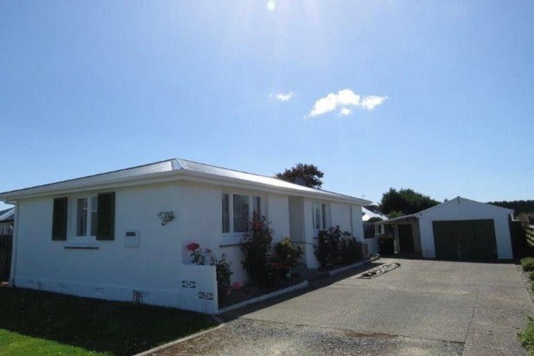 Photo of property in 710 Tweed Street, Newfield, Invercargill, 9812