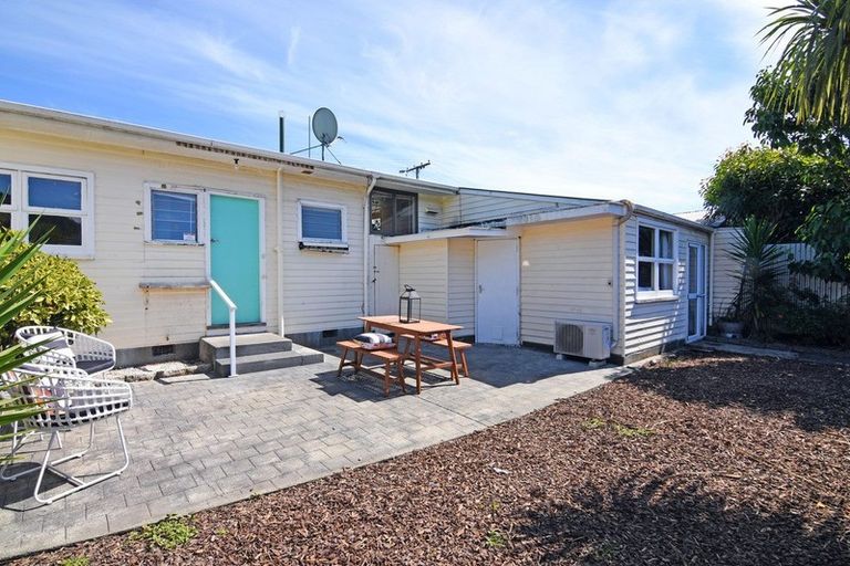 Photo of property in 370a Hardy Street, Nelson, 7010