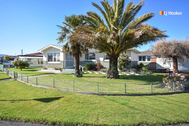 Photo of property in 55 Tyne Street, Mosgiel, 9024