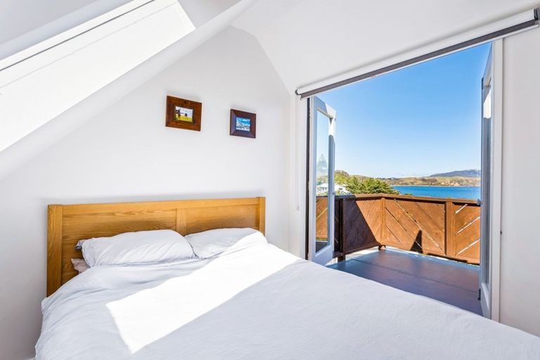 Photo of property in 32 Cluny Road, Plimmerton, Porirua, 5026