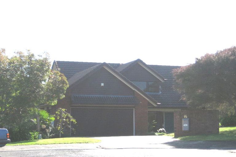Photo of property in 15 Sharples Place, Somerville, Auckland, 2014