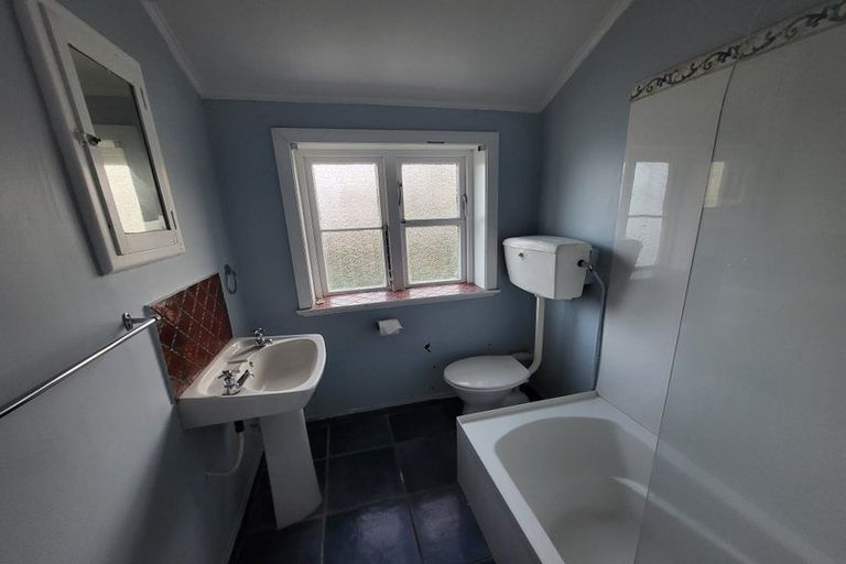 Photo of property in 89 Sunshine Avenue, Karori, Wellington, 6012