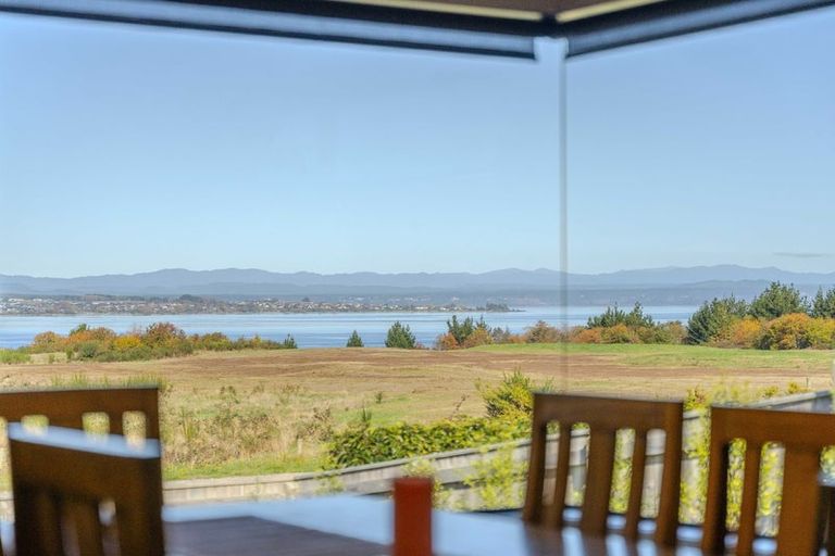Photo of property in 202 Acacia Bay Road, Nukuhau, Taupo, 3330