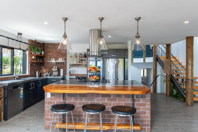 Photo of property in 14a Downes Street, Titahi Bay, Porirua, 5022