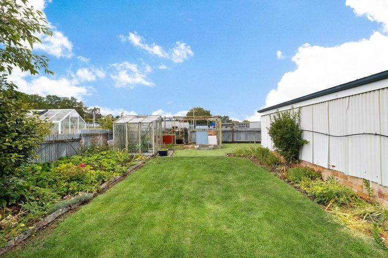 Photo of property in 2 Mckinlay Road, Abbotsford, Dunedin, 9018