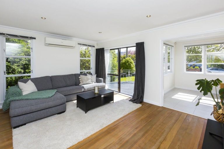 Photo of property in 16 Thackeray Street, Trentham, Upper Hutt, 5018