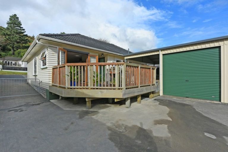 Photo of property in 60 Coast Road, Wainuiomata, Lower Hutt, 5014