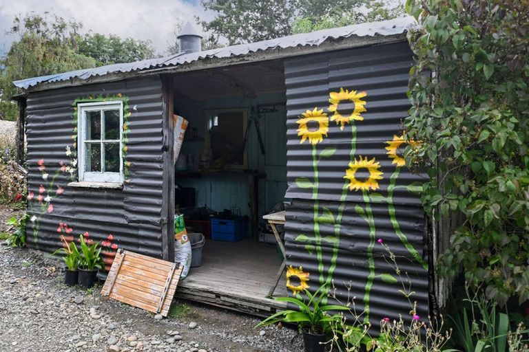 Photo of property in 28 Ward Road, Cheviot, 7310