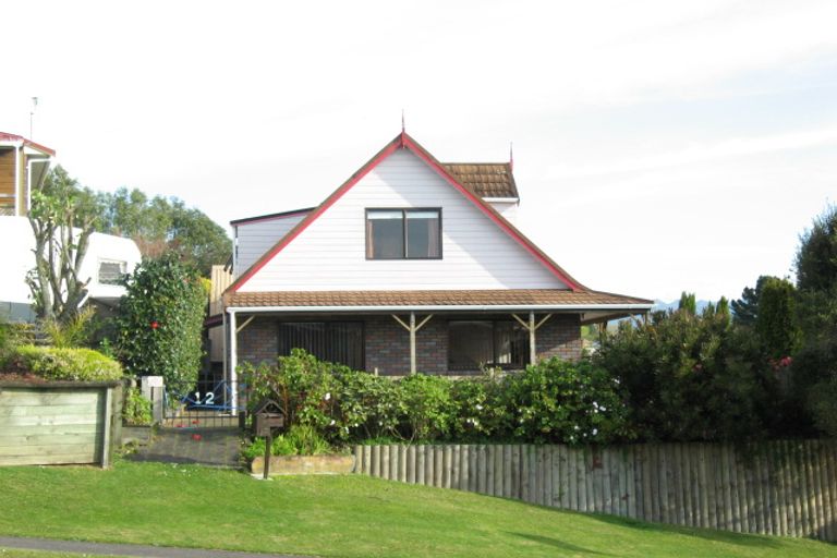 Photo of property in 12 Puketotara Street, Highlands Park, New Plymouth, 4312