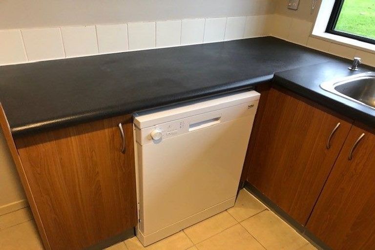 Photo of property in 26a Kinleith Way, Albany, Auckland, 0632