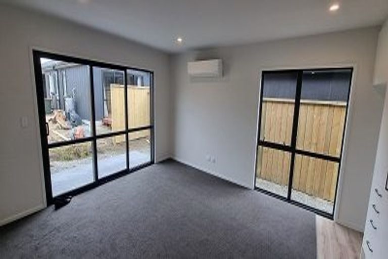 Photo of property in 8a Cheviot Street, Mangere East, Auckland, 2024