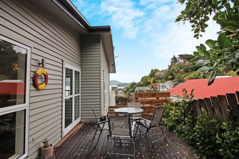 Photo of property in 40 Cunningham Terrace, Lyttelton, 8082