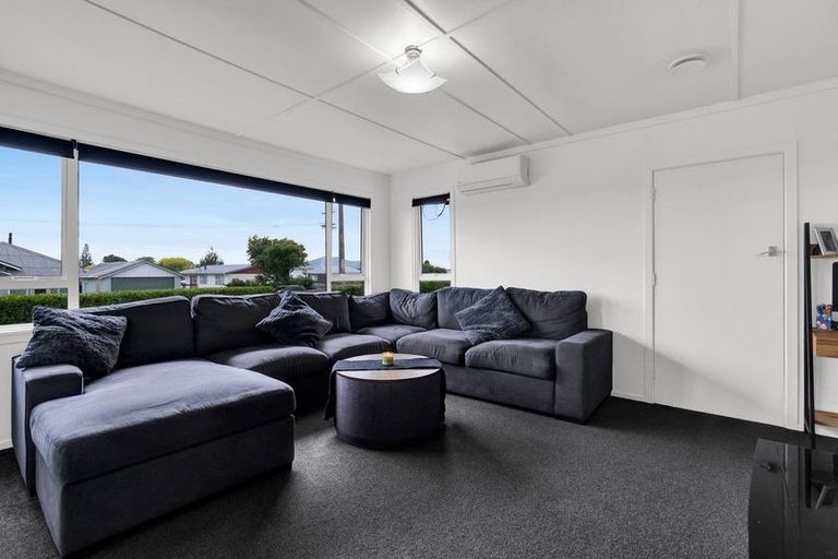 Photo of property in 15 Campbell Street, Hawera, 4610