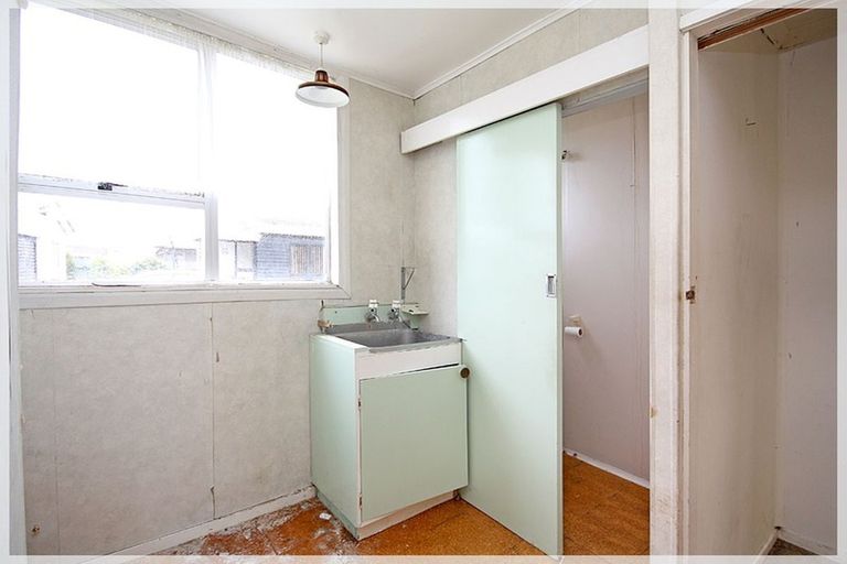 Photo of property in 14 Linklater Avenue, Foxton Beach, Foxton, 4815