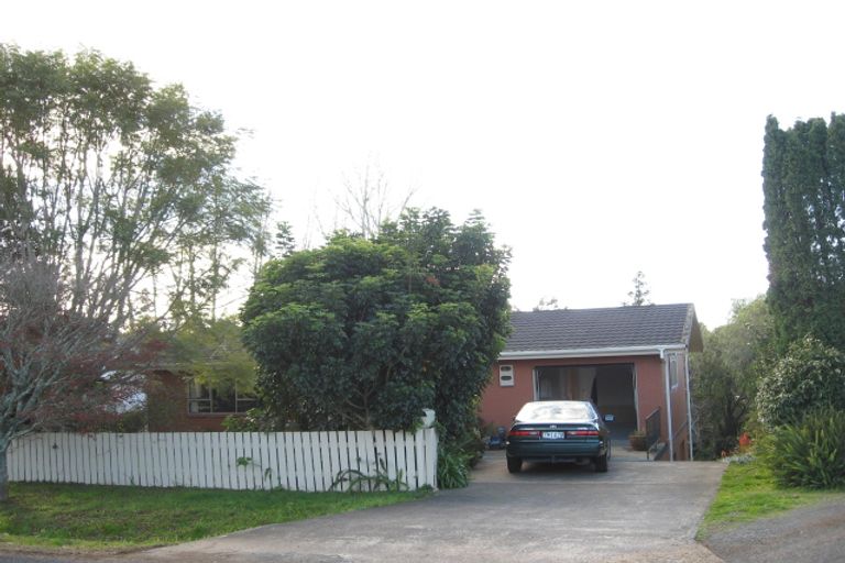 Photo of property in 6 Riverview Road, Kerikeri, 0230