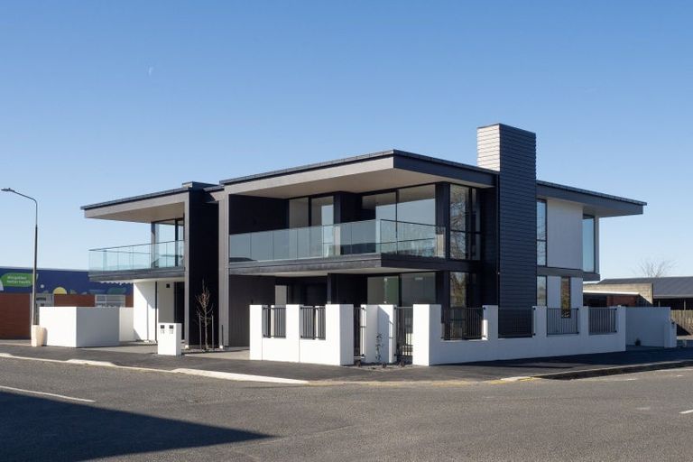 Photo of property in 13 Mona Square, Ashburton, 7700