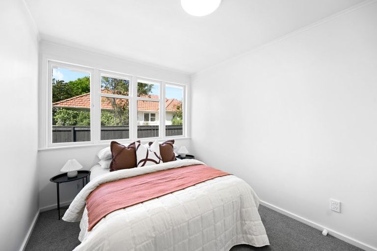 Photo of property in 10 Holland Road, Fairfield, Hamilton, 3214