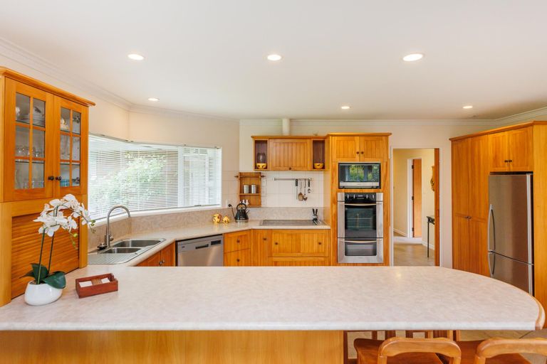 Photo of property in 5 Olive Grove, Highbury, Palmerston North, 4412