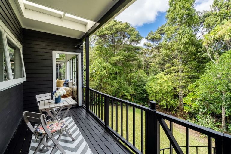 Photo of property in 92 Park Hill Road, Birkenhead, Auckland, 0626