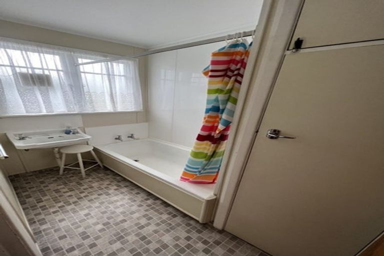 Photo of property in 1/33 Golf Road, Tahunanui, Nelson, 7011