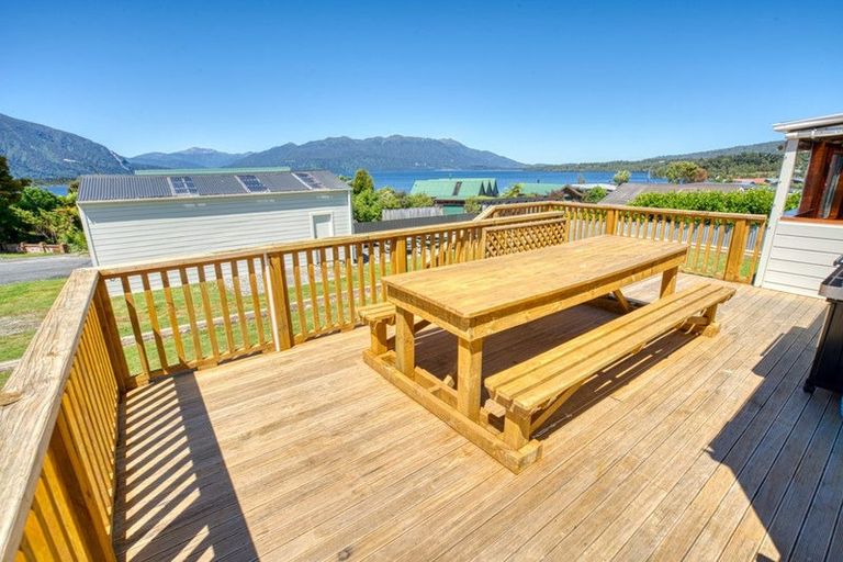 Photo of property in 55 Ahau Street, Moana, 7872