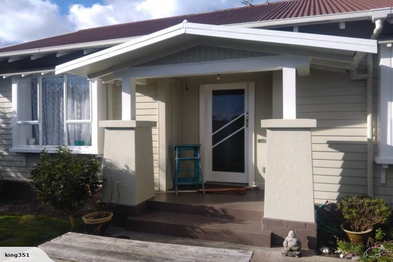 Photo of property in 2 Moore Avenue, Tawhero, Whanganui, 4501