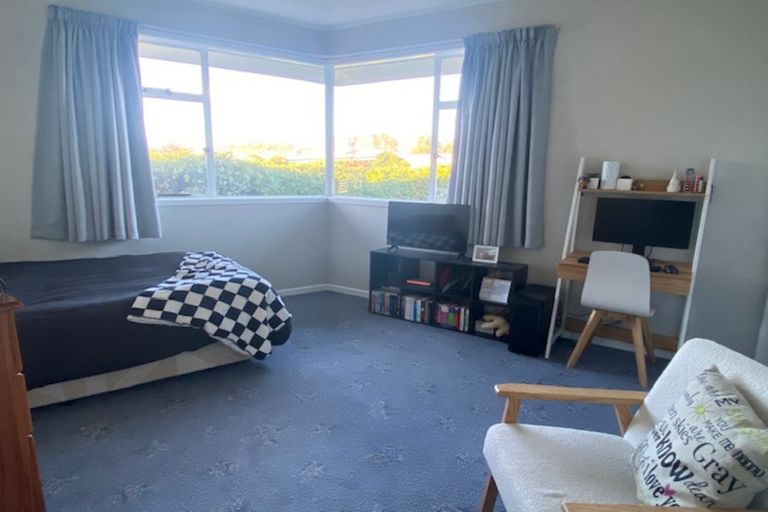 Photo of property in 9 Brandon Street, Alexandra, 9320