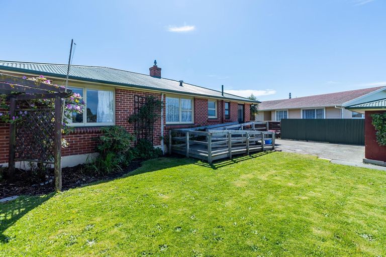 Photo of property in 6 Durham Street, Waimate, 7924
