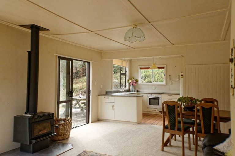Photo of property in 106 Orui-riversdale Road, Riversdale Beach, Masterton, 5872