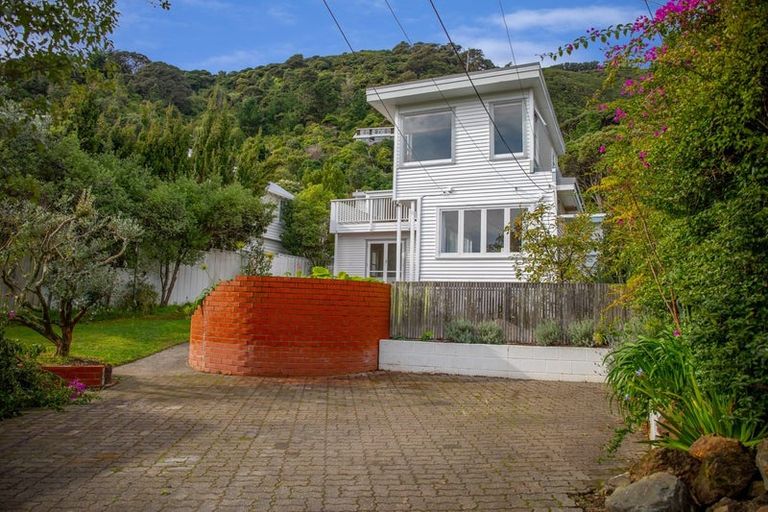 Photo of property in 171 Muritai Road, Eastbourne, Lower Hutt, 5013
