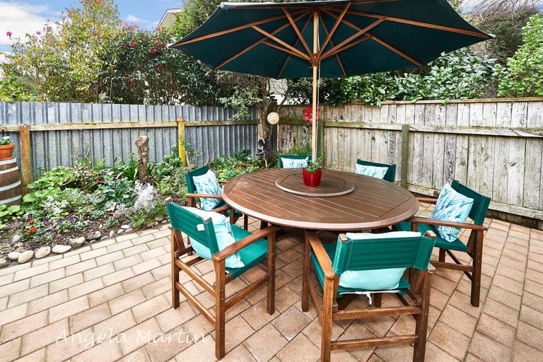 Photo of property in 4 Barnes Court, Roslyn, Palmerston North, 4414