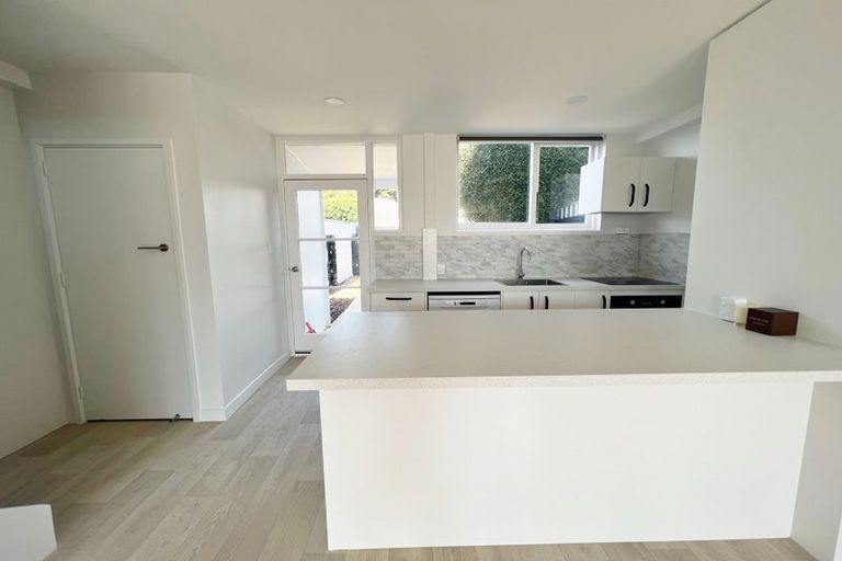 Photo of property in 2/35 Craven Street, Sockburn, Christchurch, 8042