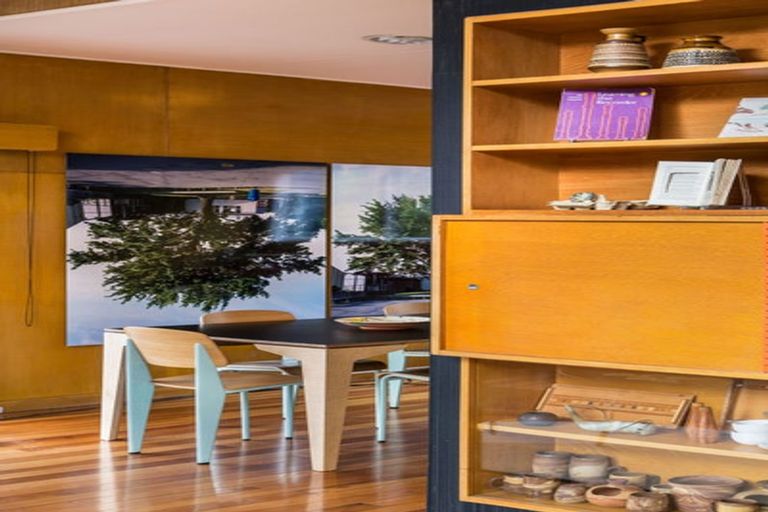 Photo of property in 18 Churchill Drive, Wilton, Wellington, 6035