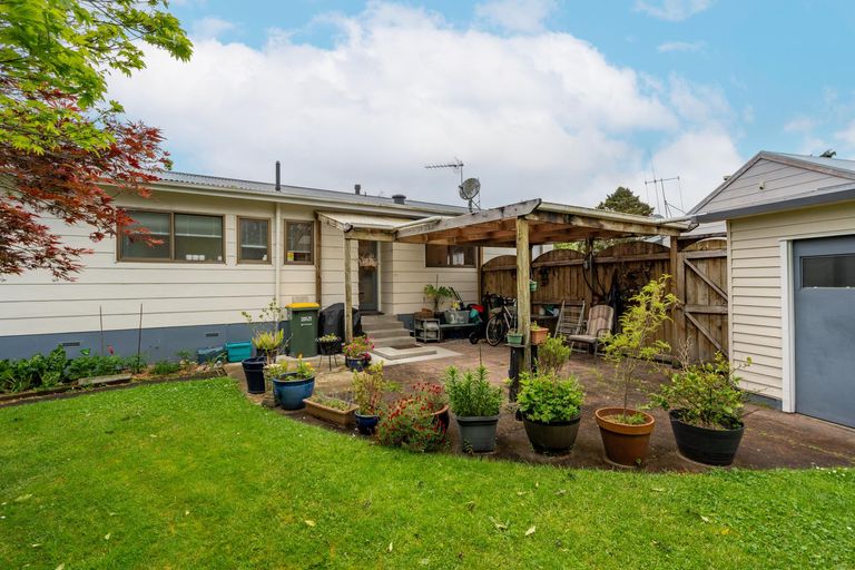 Photo of property in 3 Coventry Road, Melville, Hamilton, 3206