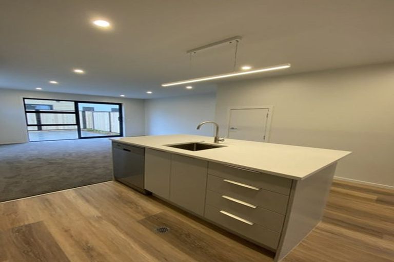 Photo of property in 9/35 Rata Street, Naenae, Lower Hutt, 5011