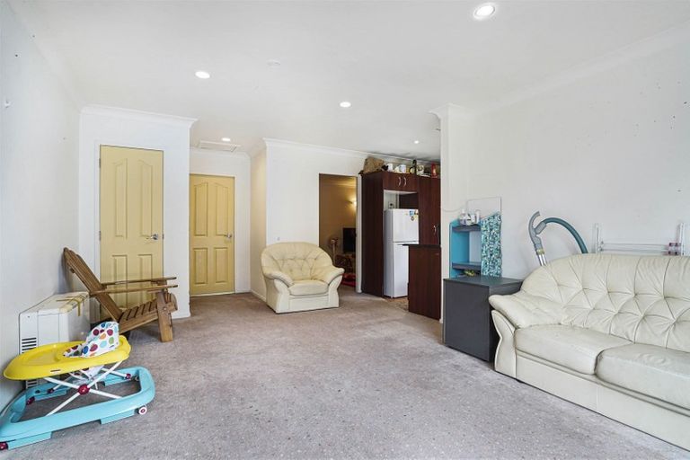 Photo of property in 19 Russleigh Drive, Dinsdale, Hamilton, 3204