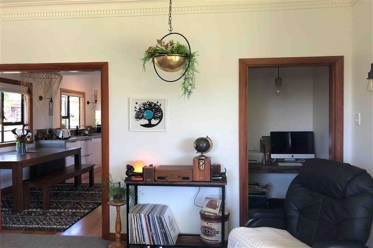 Photo of property in 7 Anzac Avenue, Onekawa, Napier, 4110