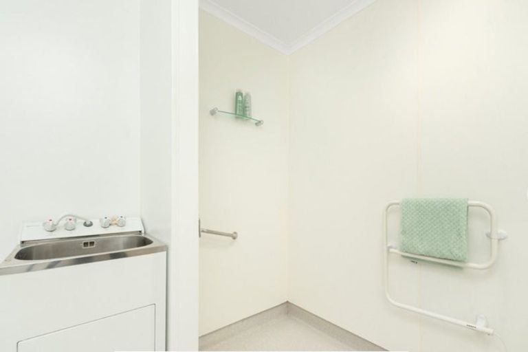 Photo of property in 8d Heath Street, Mount Maunganui, 3116