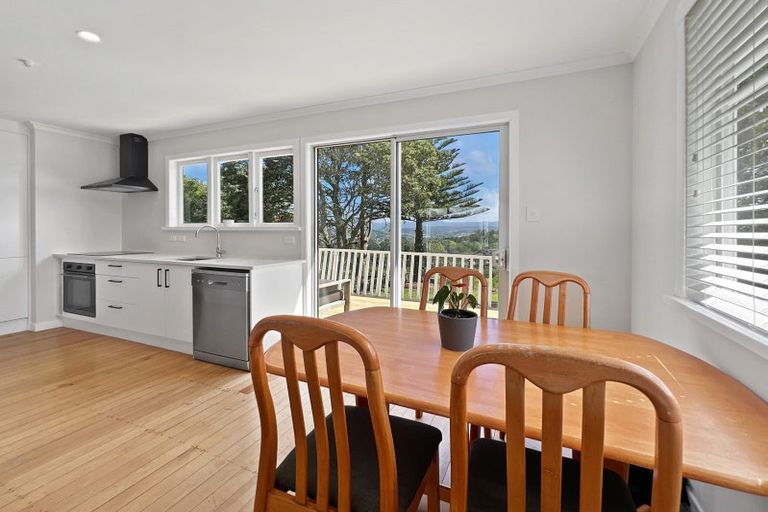 Photo of property in 222 Don Buck Road, Massey, Auckland, 0614