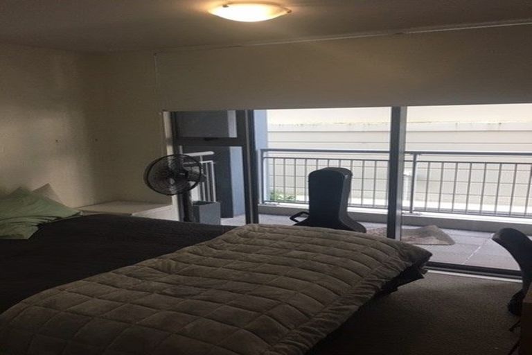 Photo of property in The Statesman Apartments, 104/1 Parliament Street, Auckland Central, Auckland, 1010