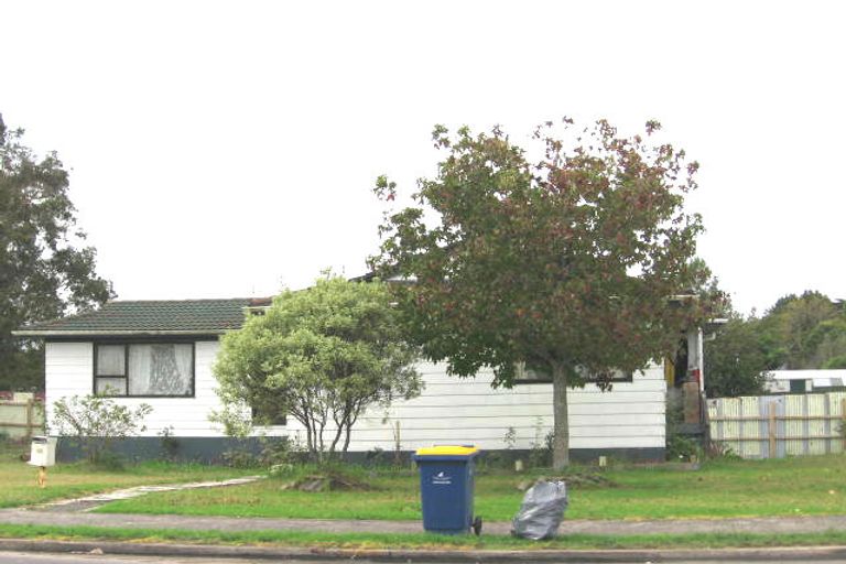 Photo of property in 12 Armada Drive, Ranui, Auckland, 0612