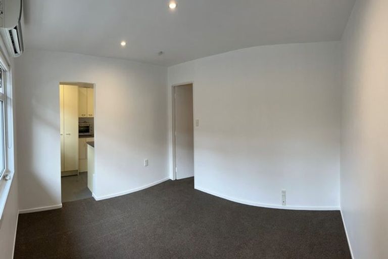 Photo of property in 1/8 Burns Avenue, Takapuna, Auckland, 0622