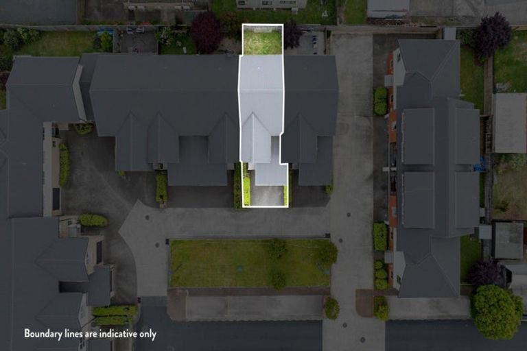 Photo of property in 77 Chiefs Court, Hamilton East, Hamilton, 3216