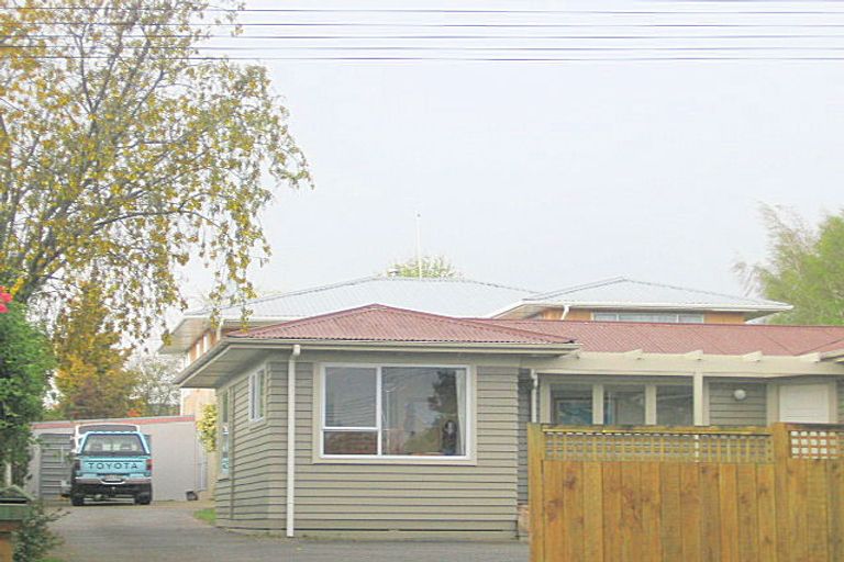 Photo of property in 1/8 Parata Street, Two Mile Bay, Taupo, 3330