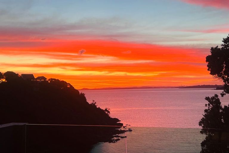 Photo of property in 53 Kennedy Point Road, Surfdale, Waiheke Island, 1081