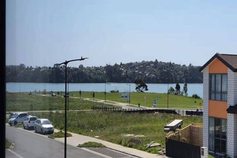 Photo of property in 48 Turret Lane, Hobsonville, Auckland, 0616