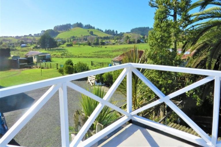Photo of property in 24 Ngunguru Road, Glenbervie, Whangarei, 0173