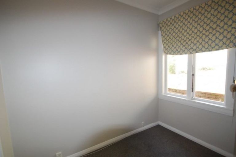 Photo of property in 28 Barnard Street, Wadestown, Wellington, 6012